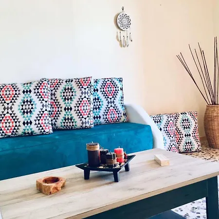 Atlantida Spacious Flat Holiday home Fira (Santorini)